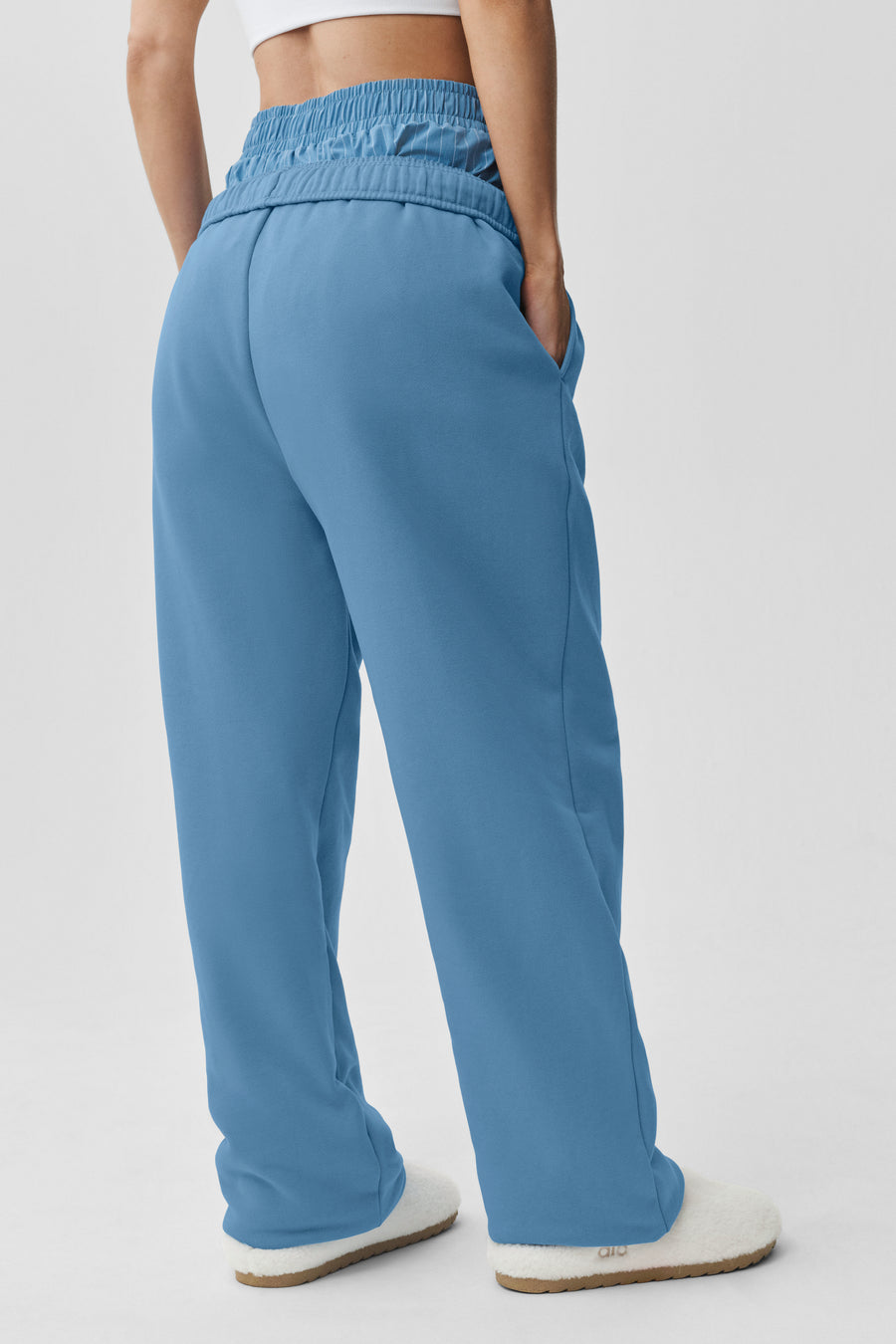 Alo Accolade Straight Leg Sweatpant California Blue
