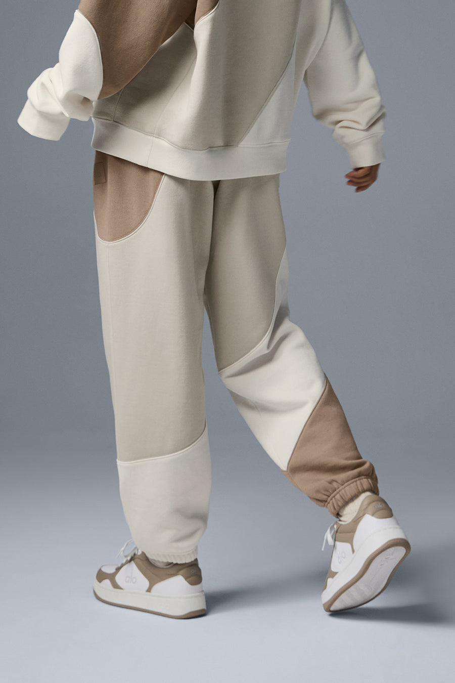 Alo Make Waves Sweatpant Ivory/Bone/Gravel