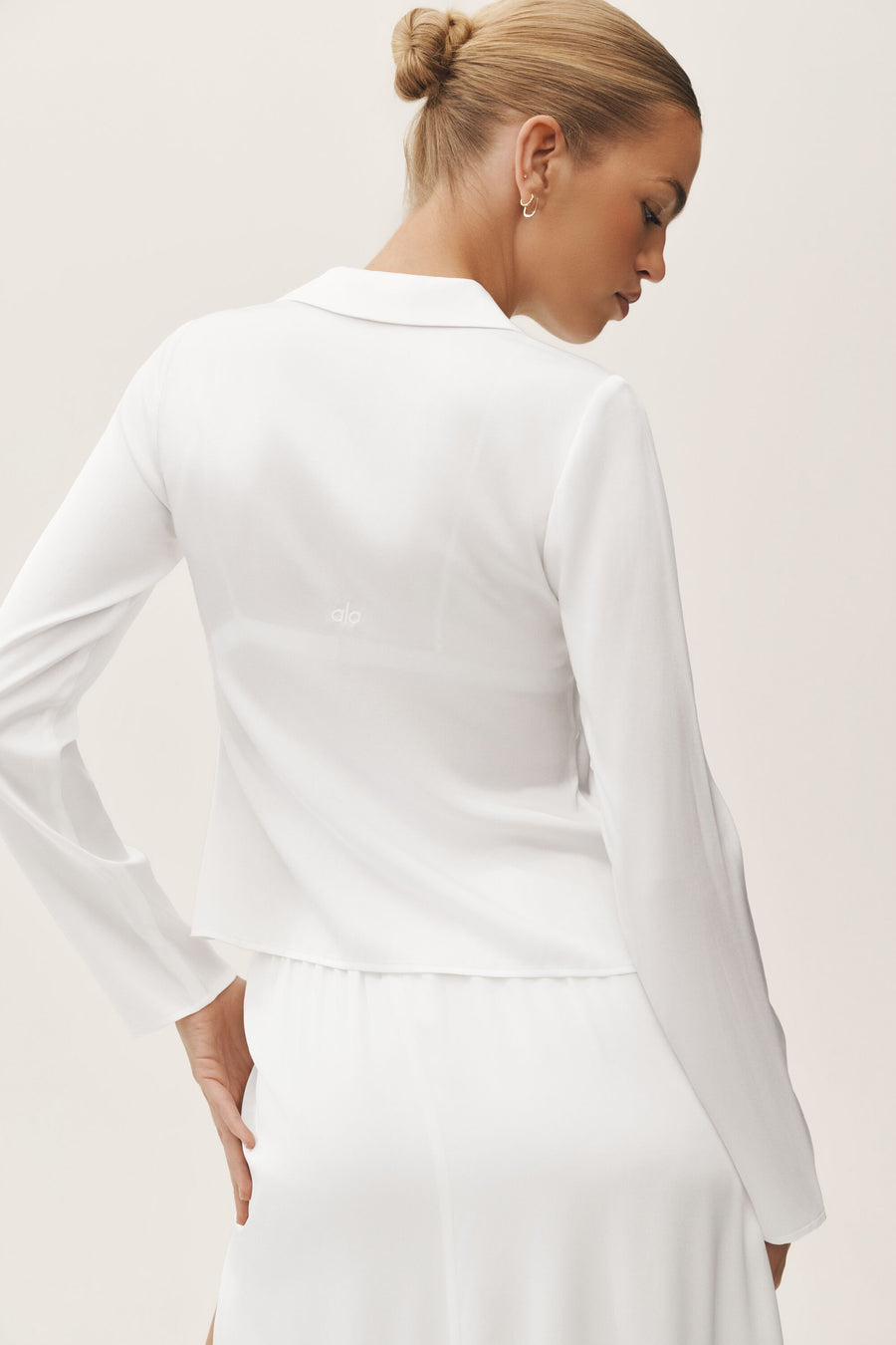 Alo Silk Blend Radiance Long Sleeve Top White