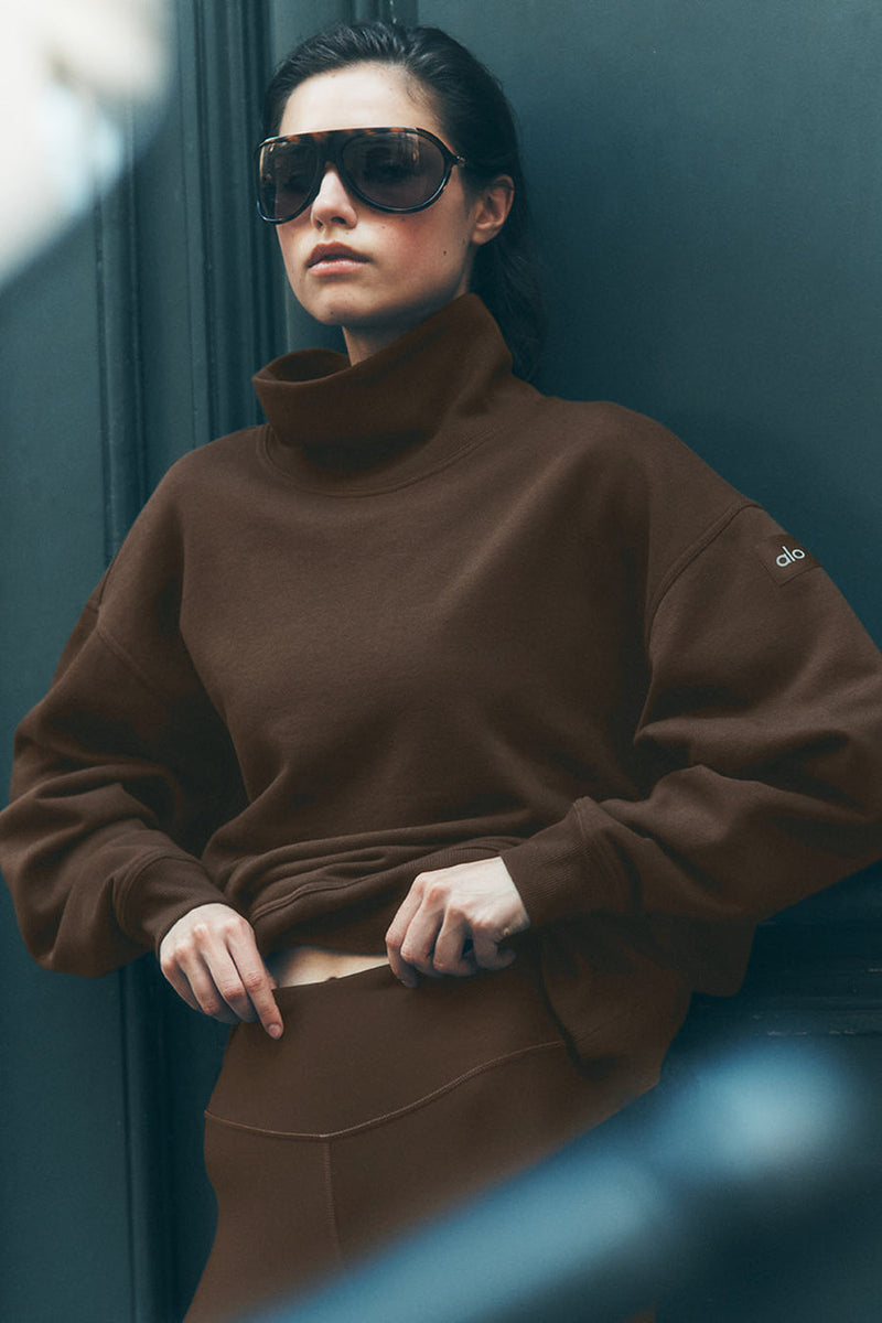 Alo Hazy Mock Neck Pullover Espresso