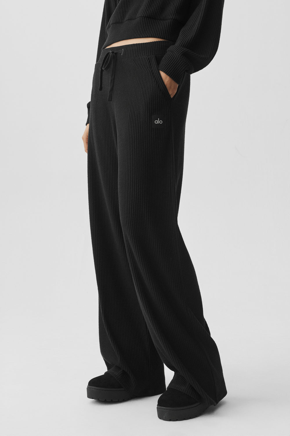 Alo Muse Wide Leg Pant Black