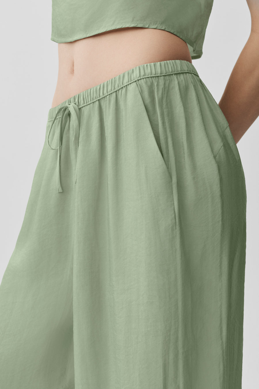 Alo Semi-Sheer Golden Hour High-Waist Straight Leg Pant Dune Grass