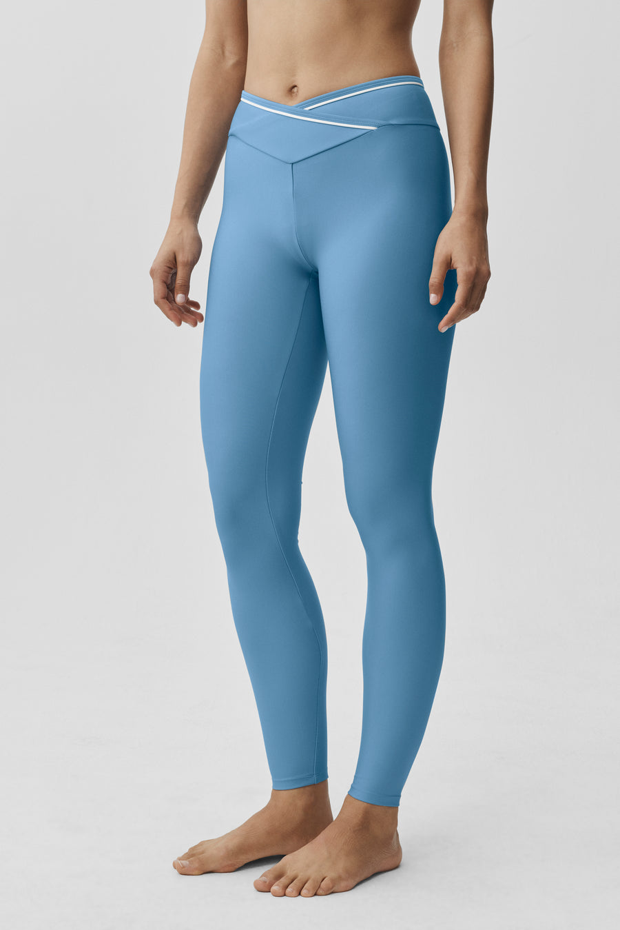 Alo Airlift High-Waist Trifecta Legging California Blue/White