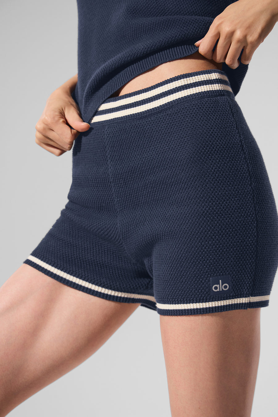 Alo Tennis Club Sweater Knit Hot Short Navy/Ivory