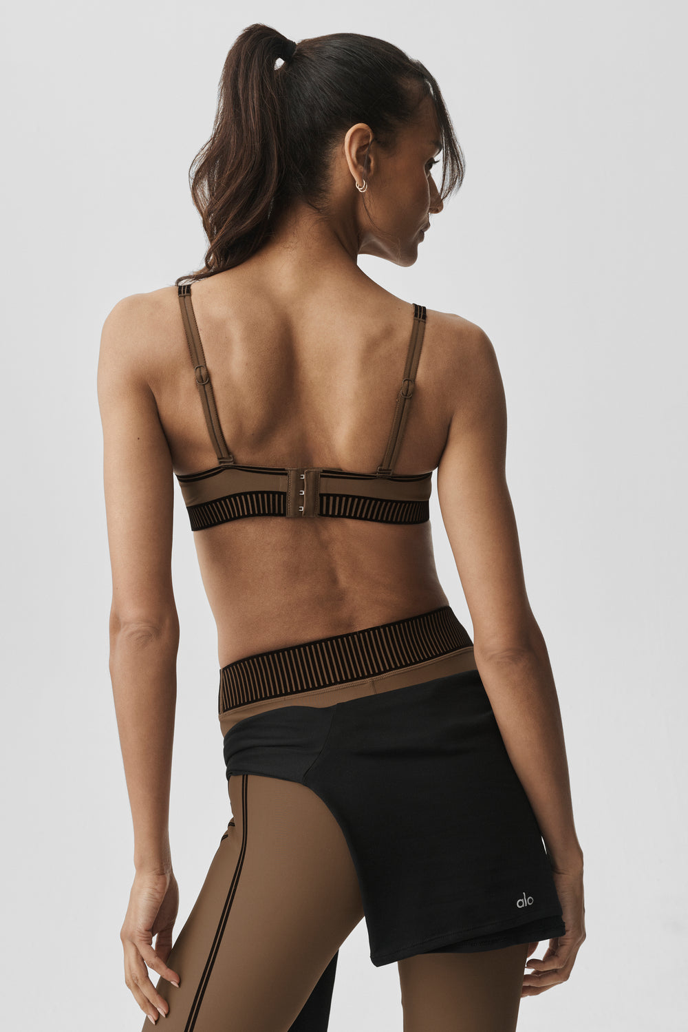 Alo Airlift Line Up Bra Java Brown