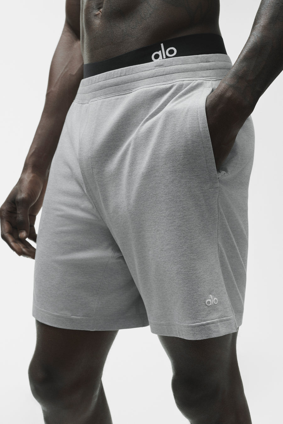 Alo 7" Conquer React Performance Short Vintage Athletic Heather