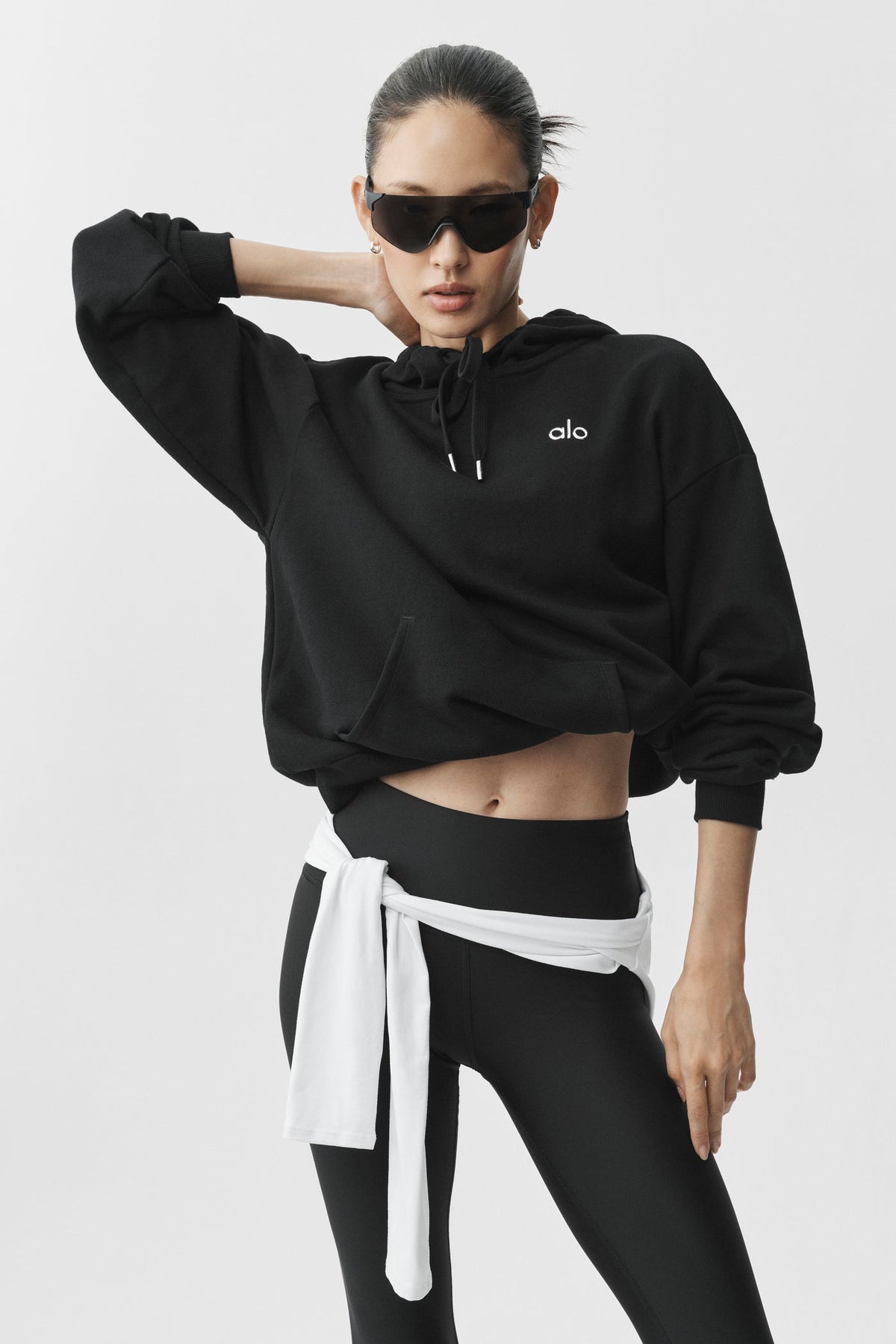 alo accolade hoodie black