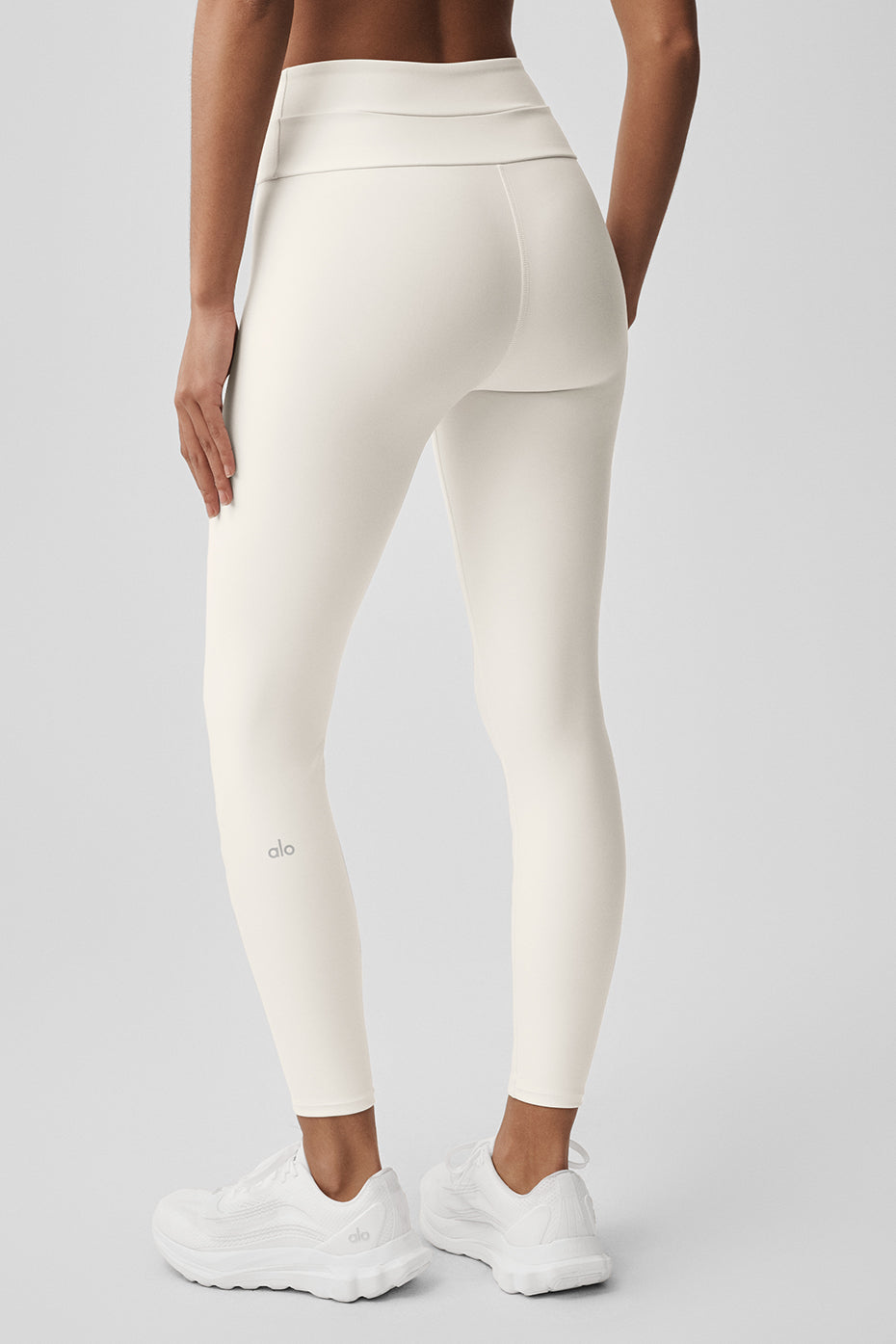 Alo Airlift 7/8 Horizon Ivory