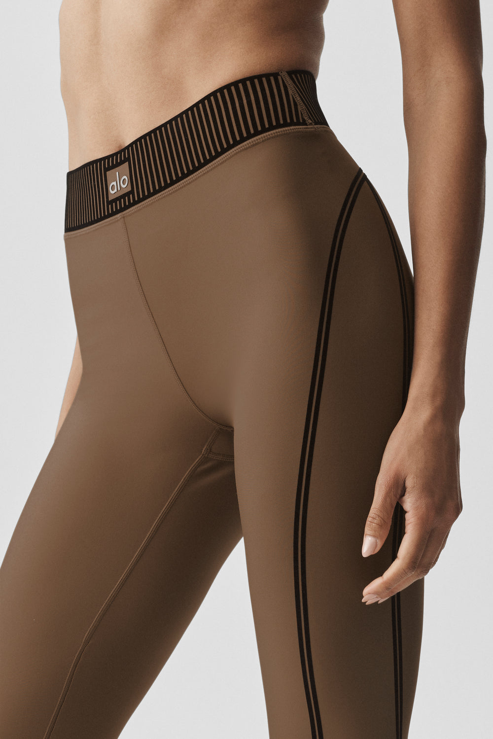 Alo Airlift High-Waist 7/8 Line Up Legging Java Brown