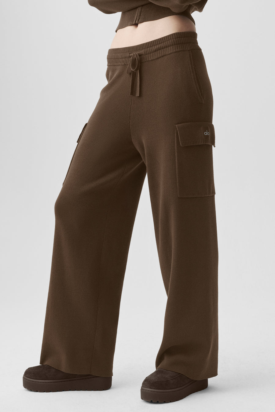 Alo Scholar Knit High-Waist Cargo Pant Espresso