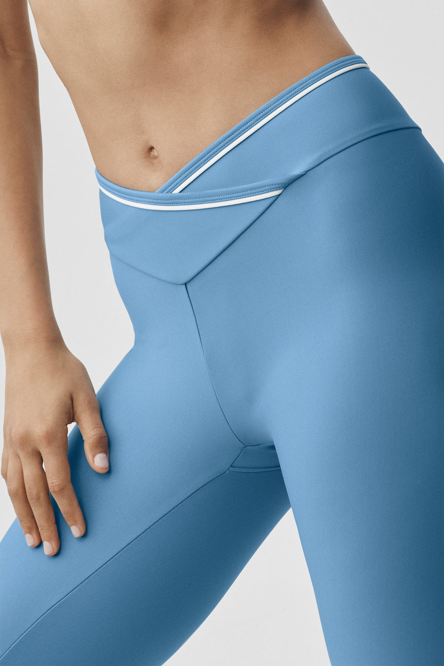 Alo Airlift High-Waist Trifecta Legging California Blue/White