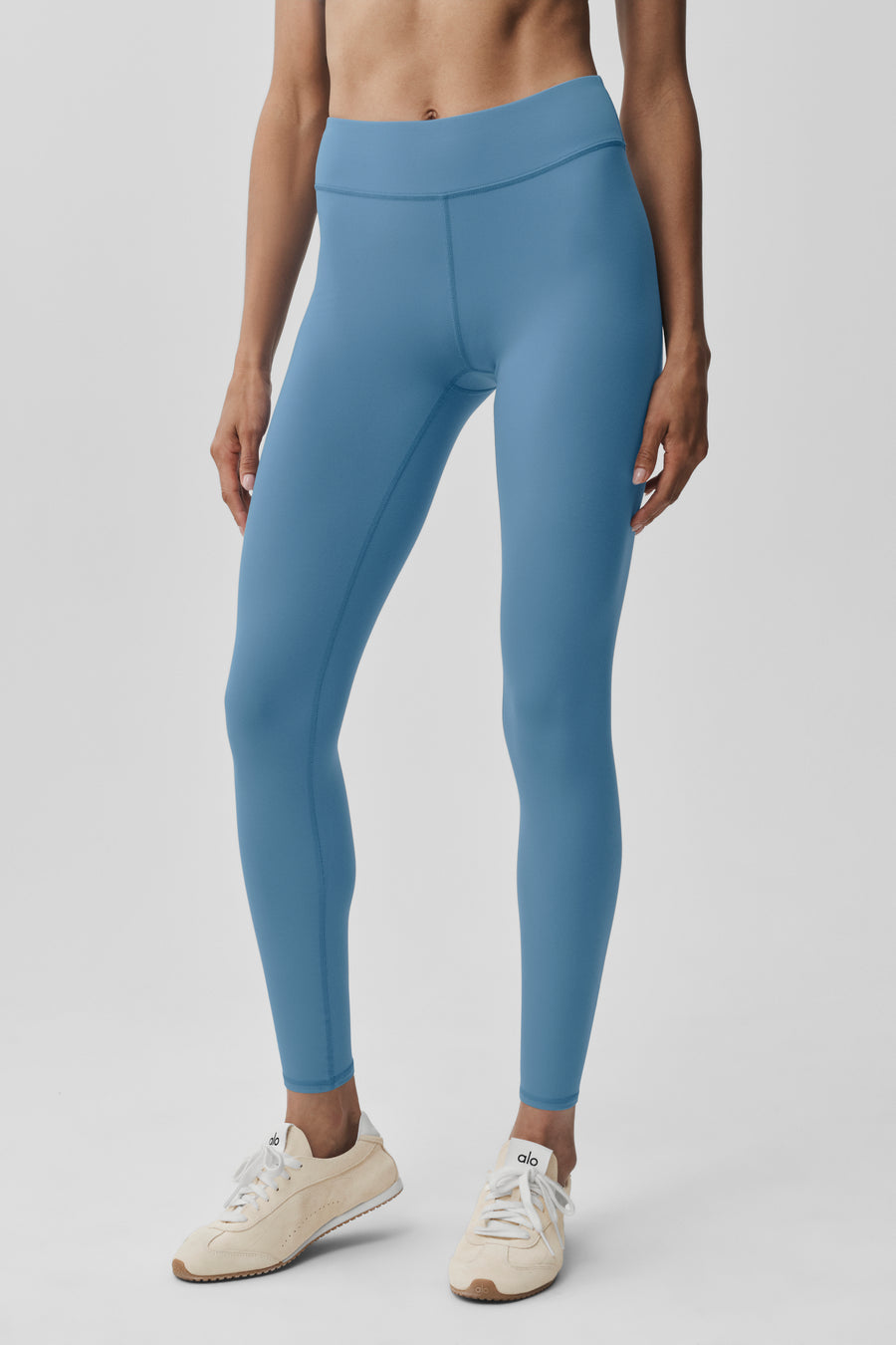 Alo Airbrush Mid-Rise 7/8 Legging California Blue