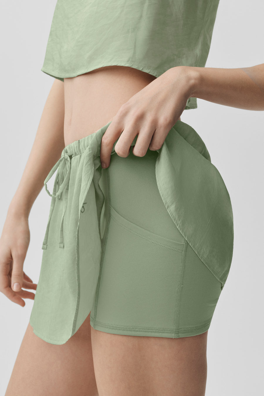 Alo Semi-Sheer Golden Hour Tennis Skirt Dune Grass