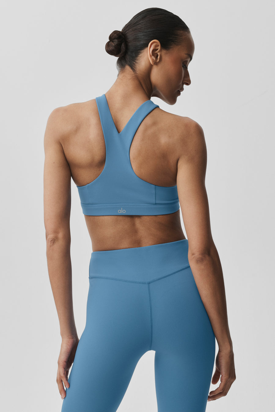 Alo Airbrush Lock In Bra California Blue