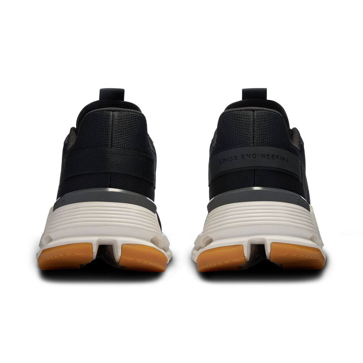 On Cloudnova Form 2 Black / Ivory