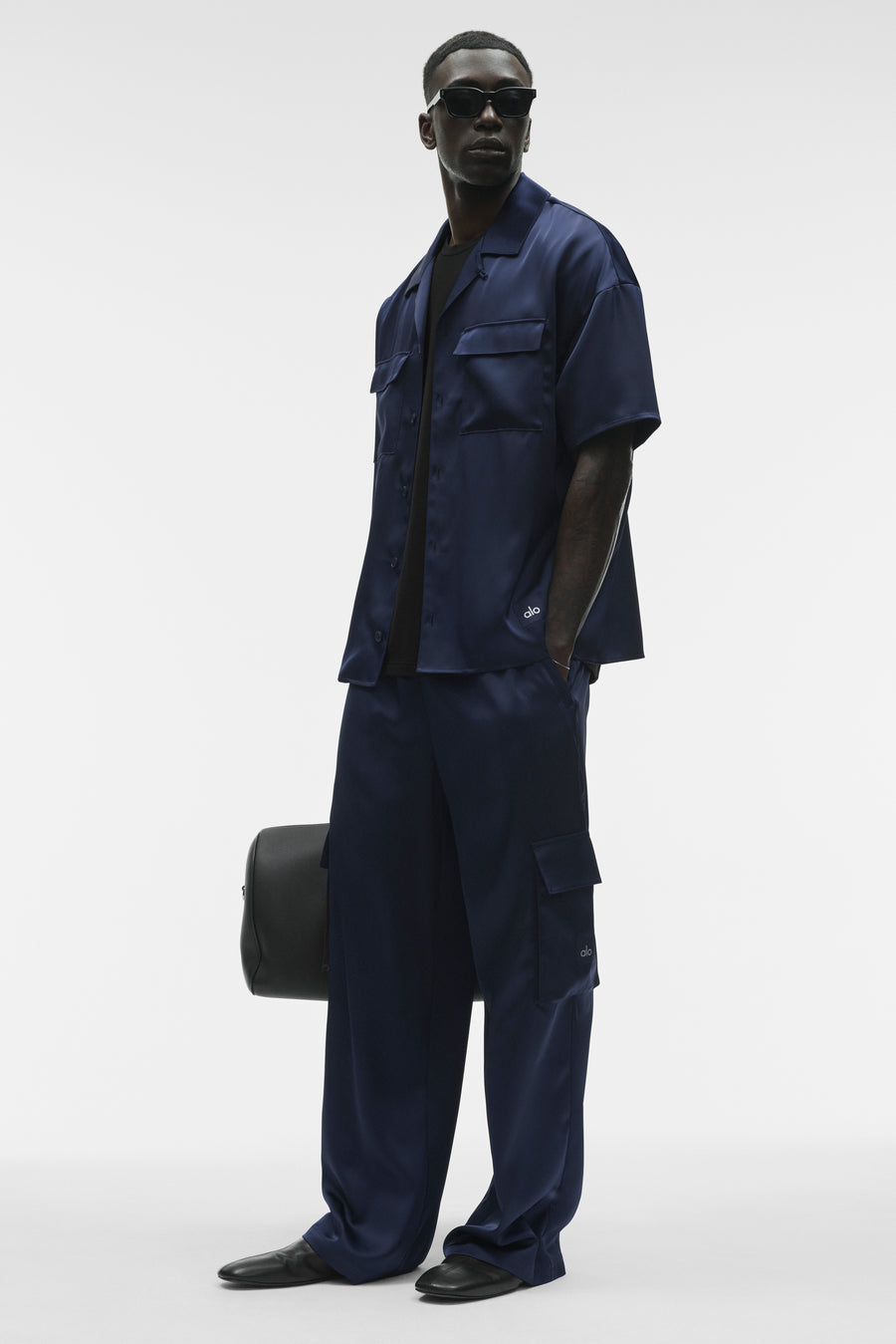 Alo Satin Horizon Straight Leg Cargo Pant Navy